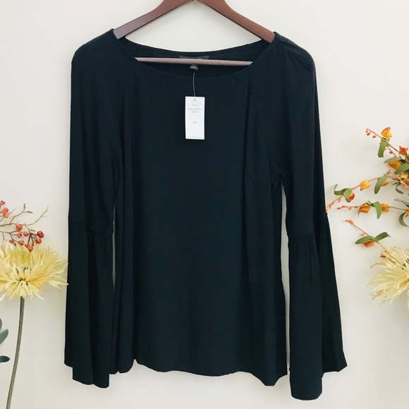 NWT, Banana Republic Bell Sleeve Top - Picture 3 of 9